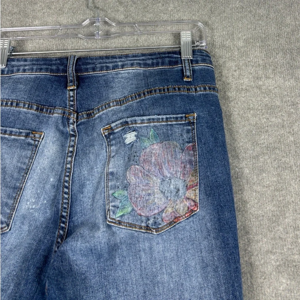KanCan KC5109M High Rise Button Fly Floral Embroidered Distressed Jeans 31 Blue